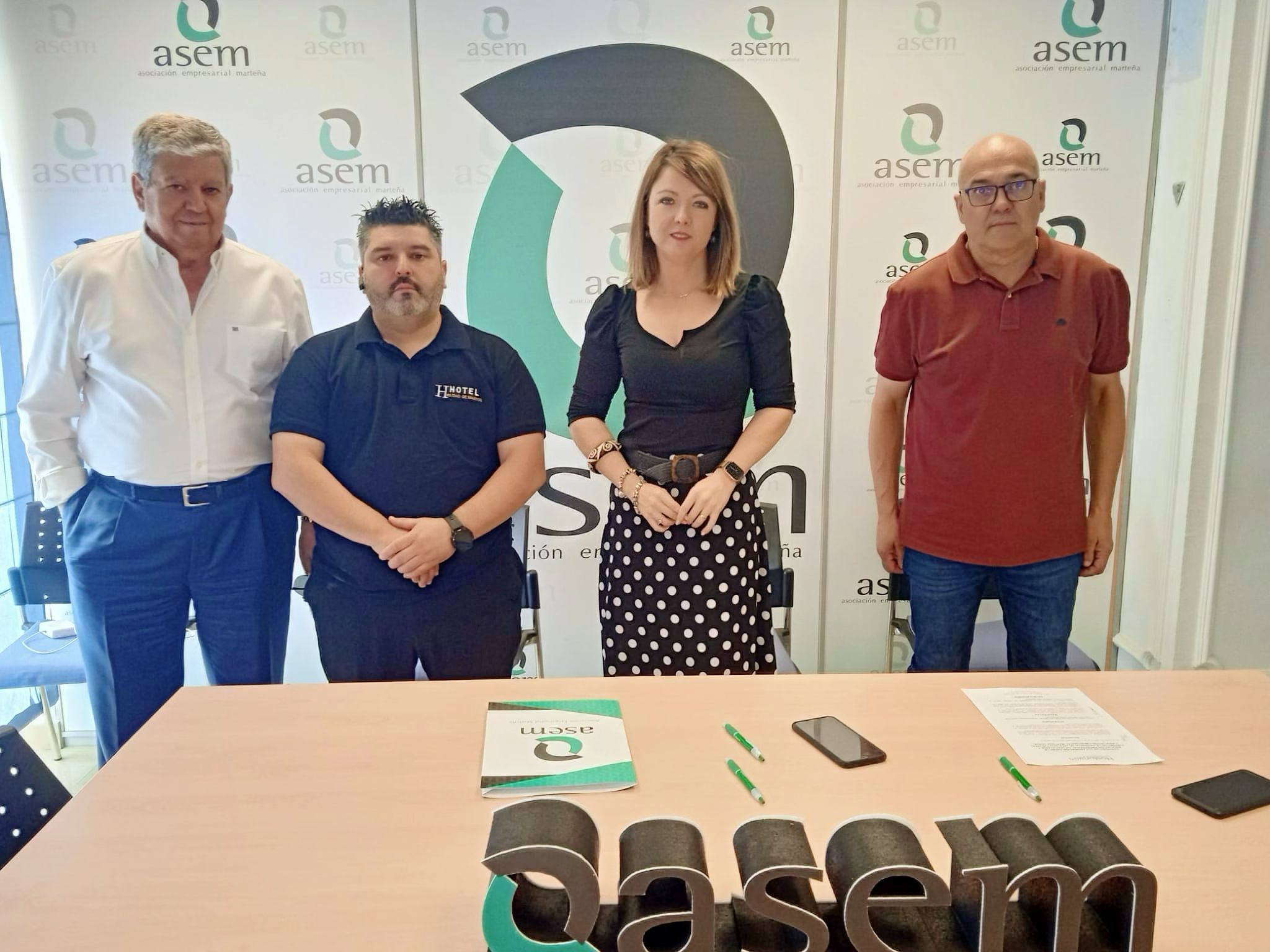 Firmado un Convenio de Colabración con Hosturjaén 