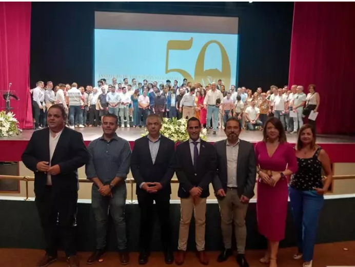 Entrega de Diplomas del IES Fernando III a los Tutores de Formación Dual 